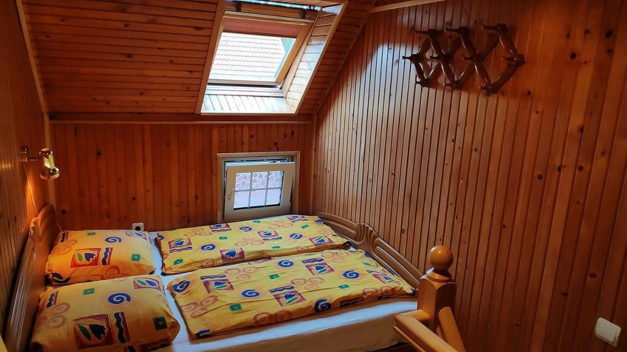 נידה Guesthouse "Nakvyne Pas Zveja" Nagliu Street מראה חיצוני תמונה