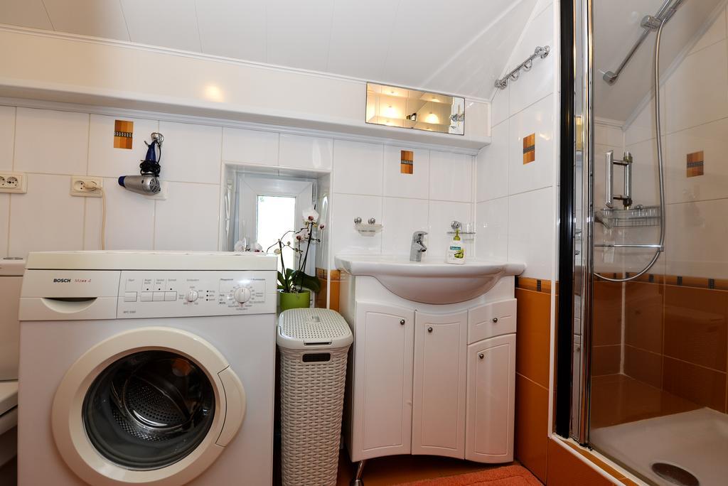נידה Guesthouse "Nakvyne Pas Zveja" Nagliu Street מראה חיצוני תמונה